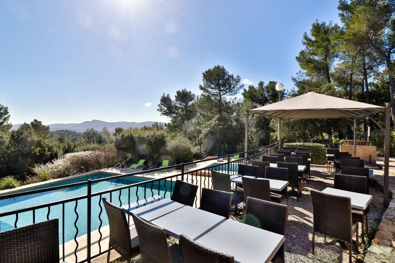 Les Arbousiers Village Hotel Provencal La Roquebrussanne Esterno foto